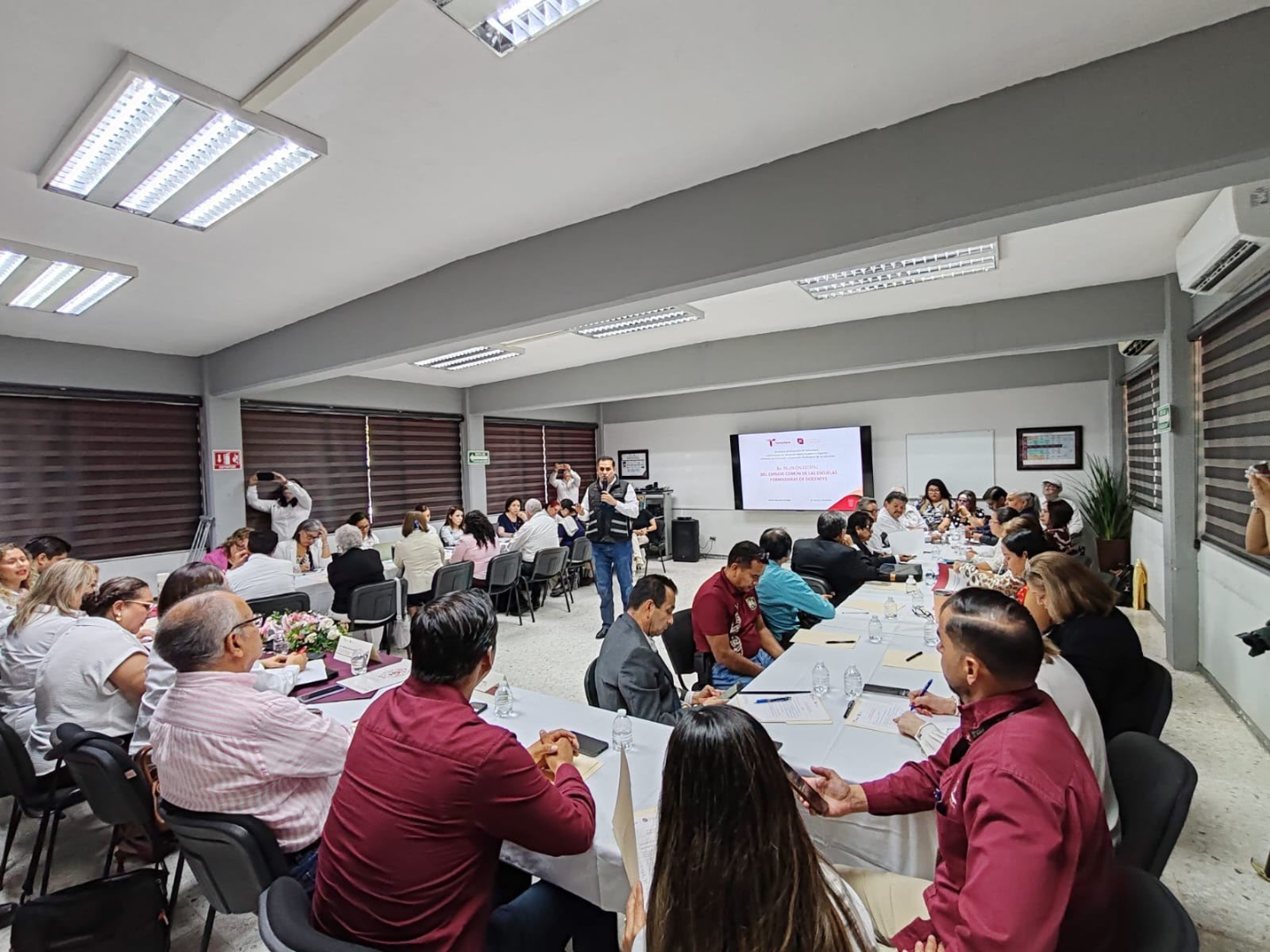 Mejorar formación de profesores, compromiso de Tamaulipas: SET