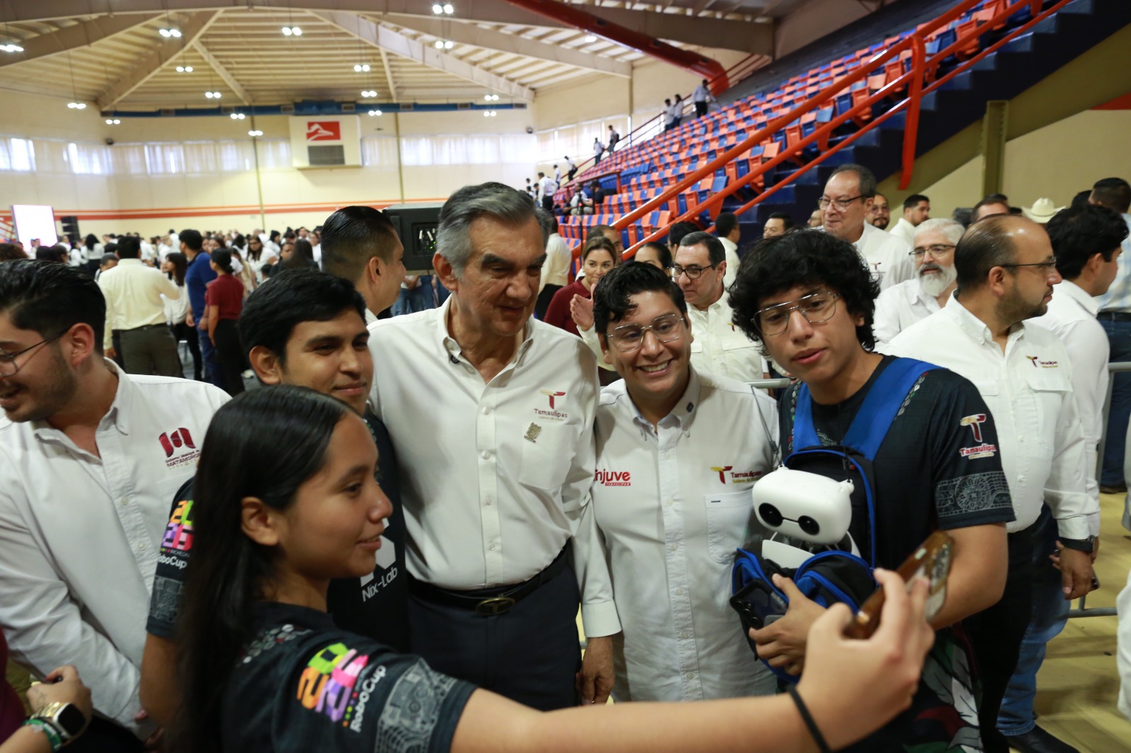 Para jóvenes tamaulipecos las mejores oportunidades en crecimiento y desarrollo...: AVA