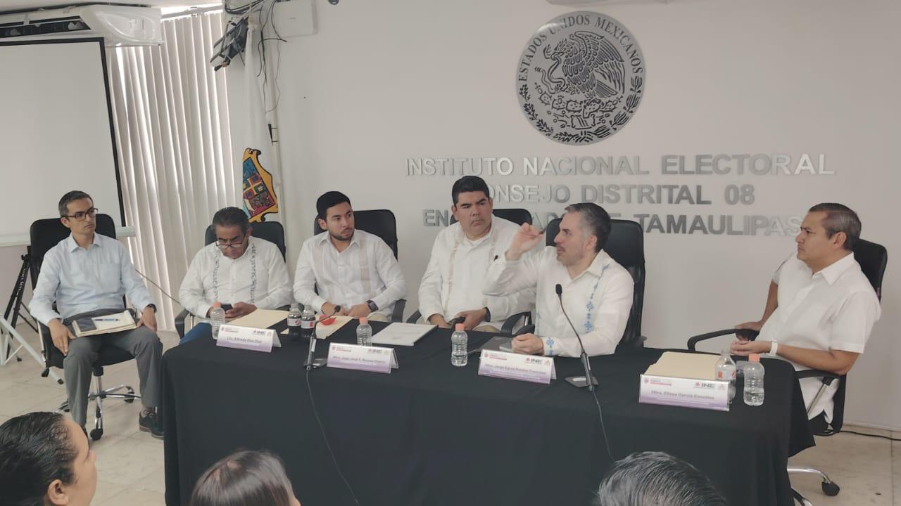 A concurso público vacantes del Servicio Profesional Electoral Nacional: IETAM