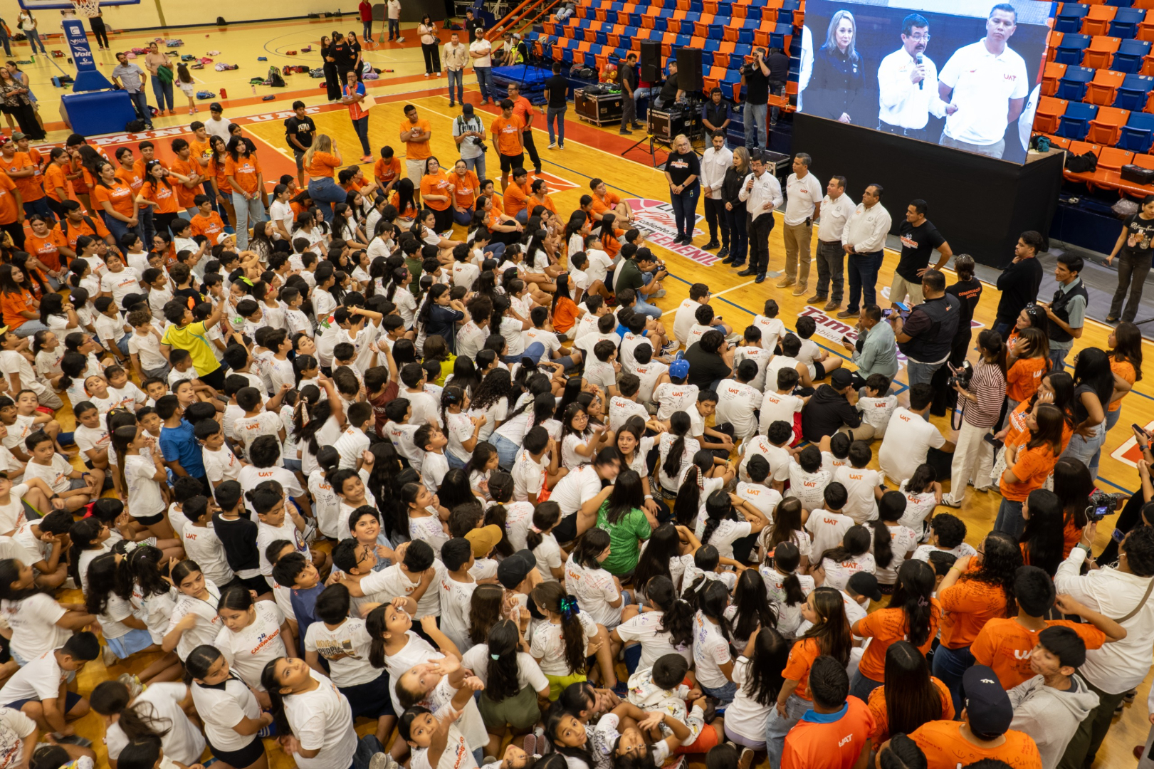 Clausura el rector Dámaso Anaya exitoso campamento infantil de la UAT