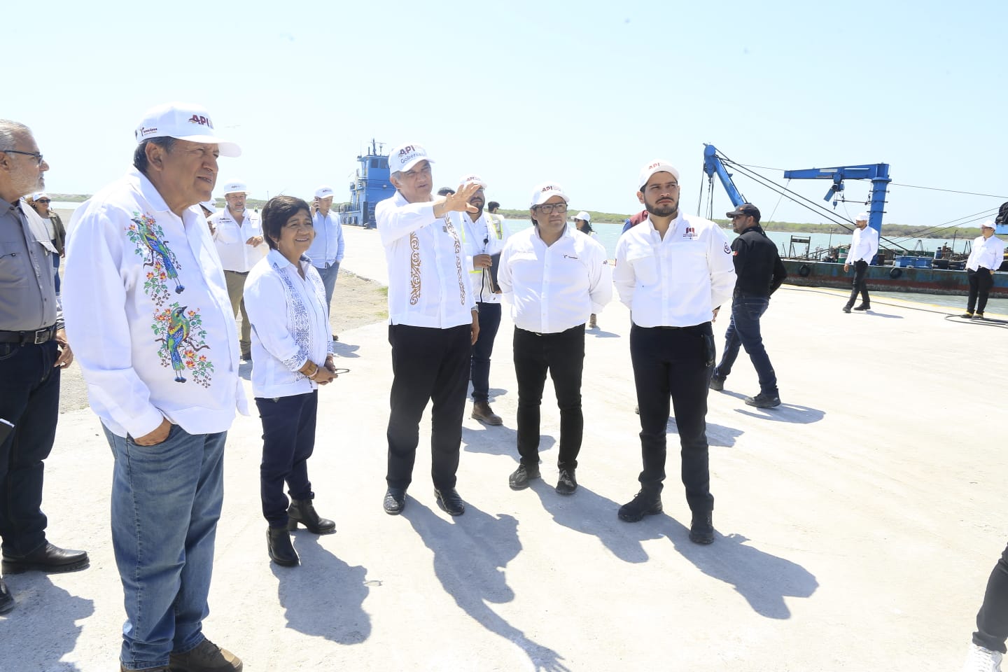 Junto a titular de SEDATU-Federal, supervisa AVA urbanización en Puerto del Norte