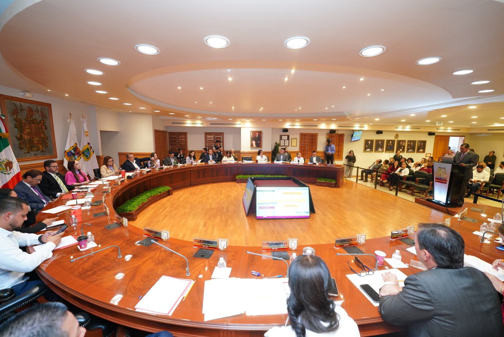 Vemos un Plan de Obra 2026, de Carmen Lilia, muy equitativo...: Constructores