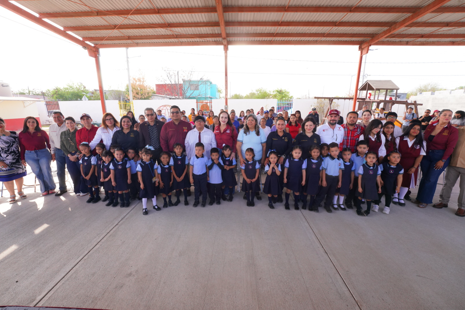 Inversión en Educación es una apuesta directa al futuro de NLD: Carmen Lilia