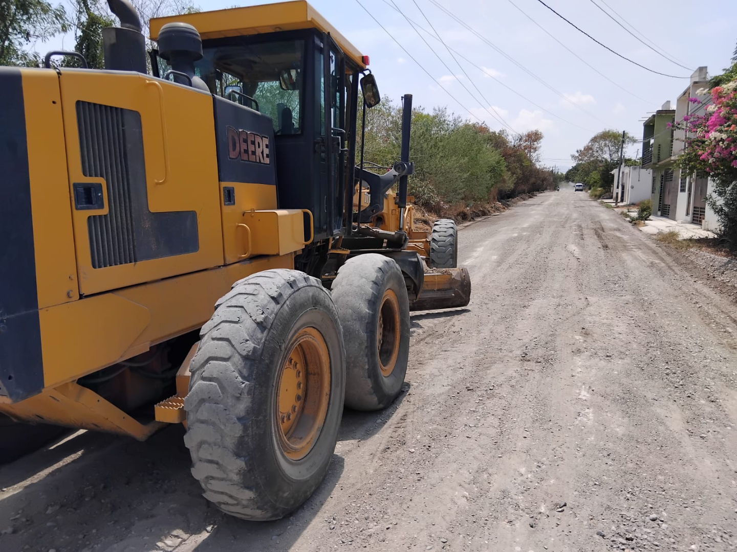 Rescate de vialidades avanza; programa de bacheo no se detiene: Gattás