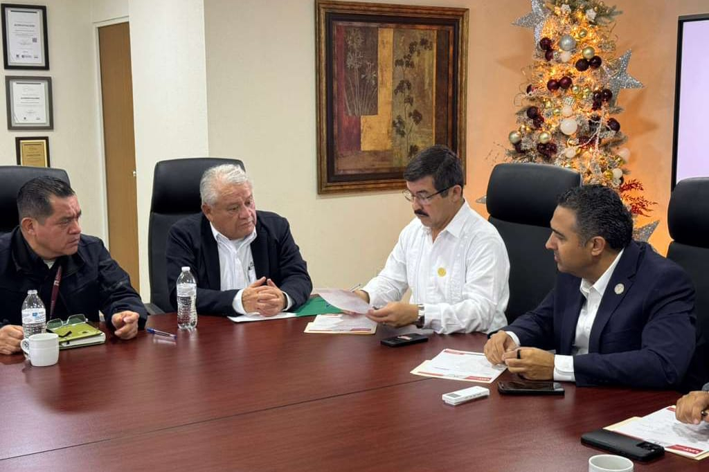 Fusión UAT-ANAM crea 500 plazas en Aduanas para egresados