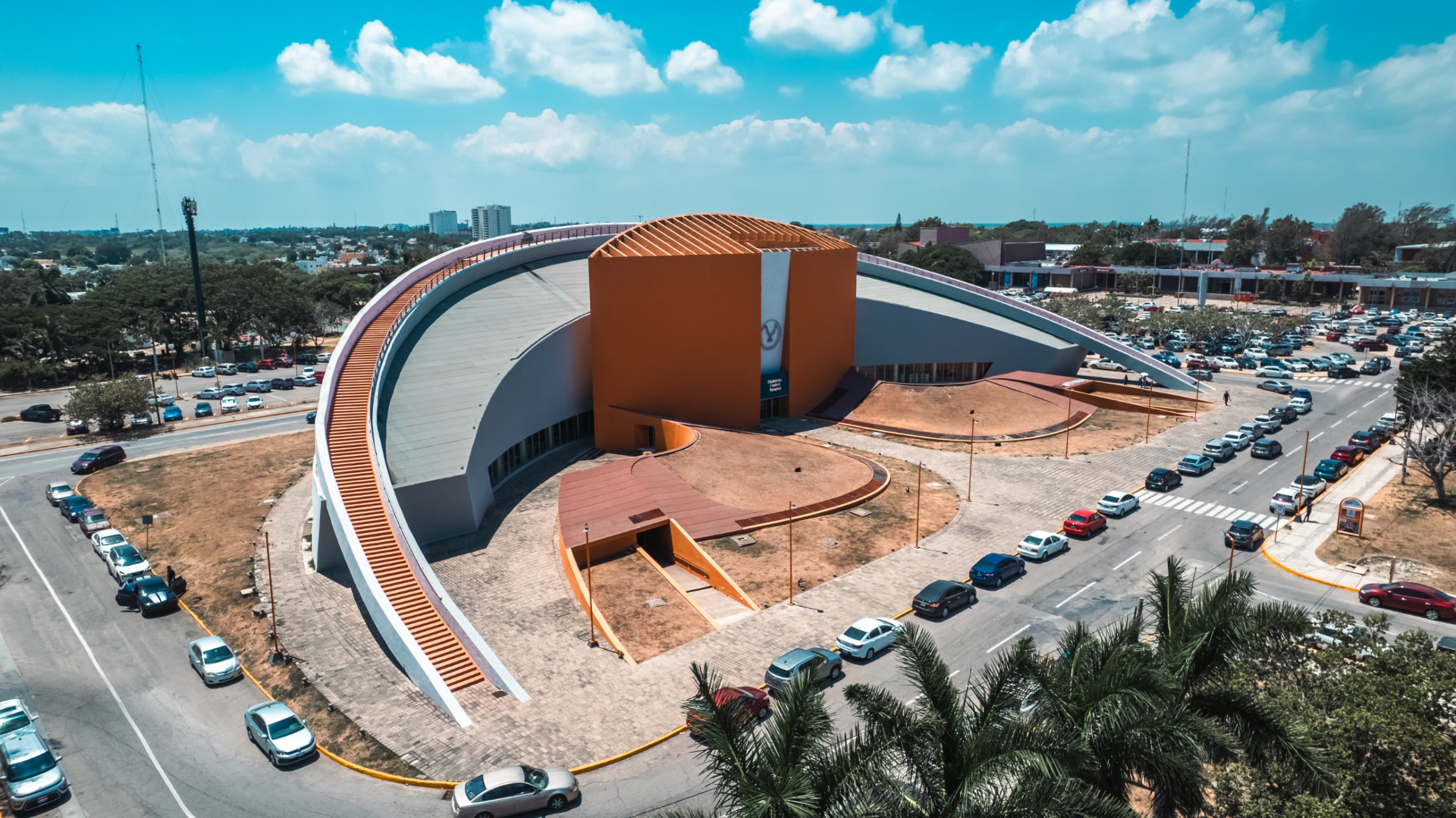 UAT conmemorá su 76 Aniversario con Homenje a sus Fundadores en el Centro Universitario-Sur'
