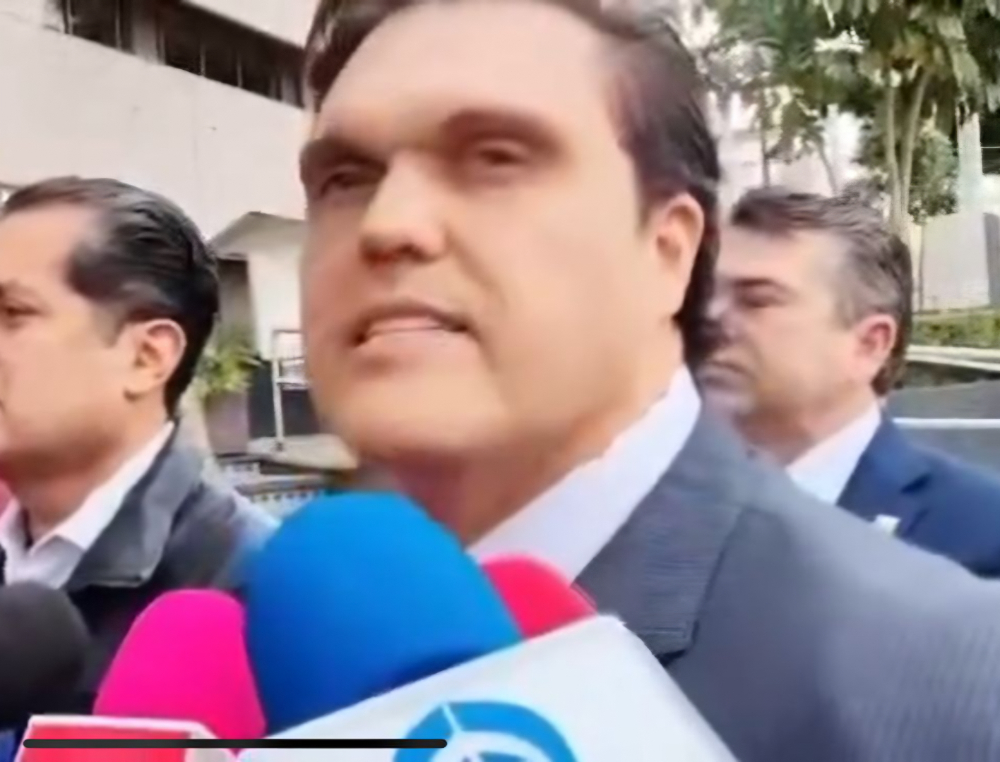 Prieto denuncia a Cabeza de Vaca por presunto huachicol fiscal