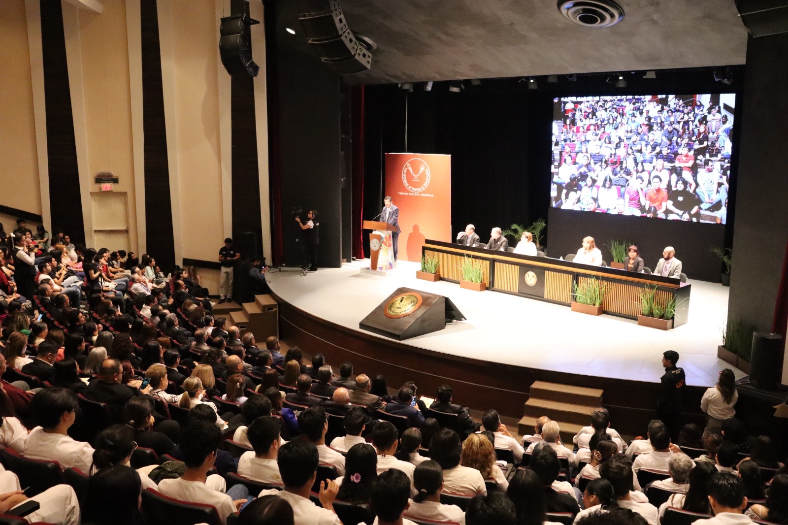 Hito histórico; UAT alcanza el 100% de excelencia académica: Rector Dámaso Anaya