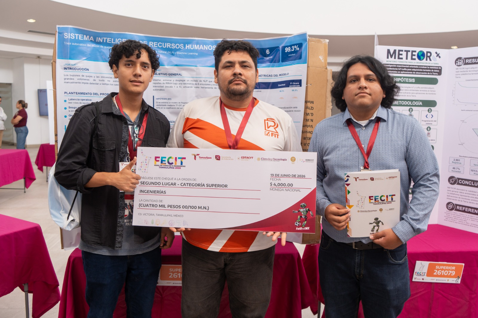 Investigadores y estudiantes de la UAT crean innovador sistema de IA para recursos humanos