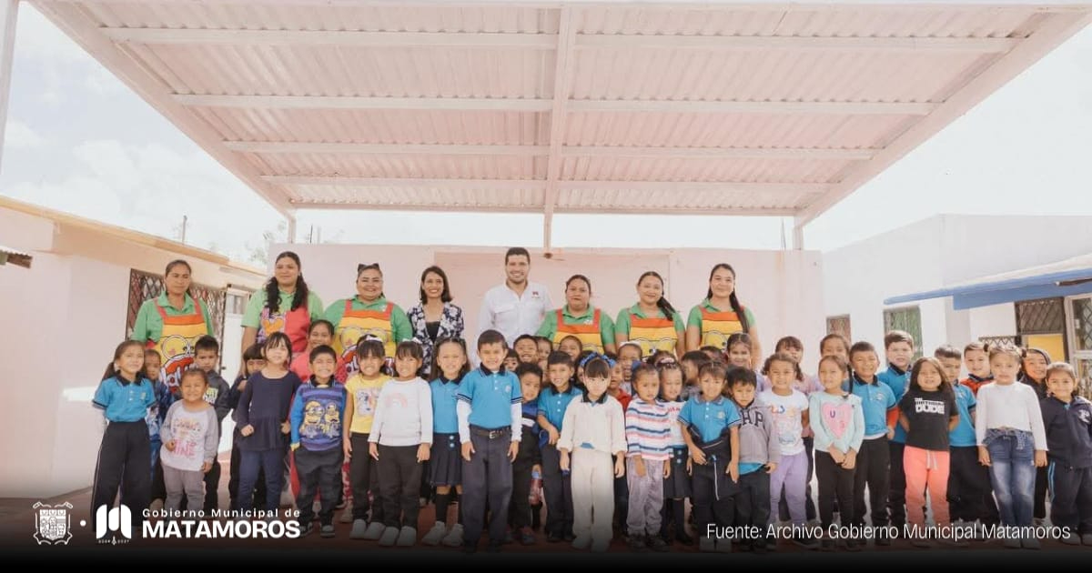Matamoros Supervisa Obra de Techumbre en plantel educativo