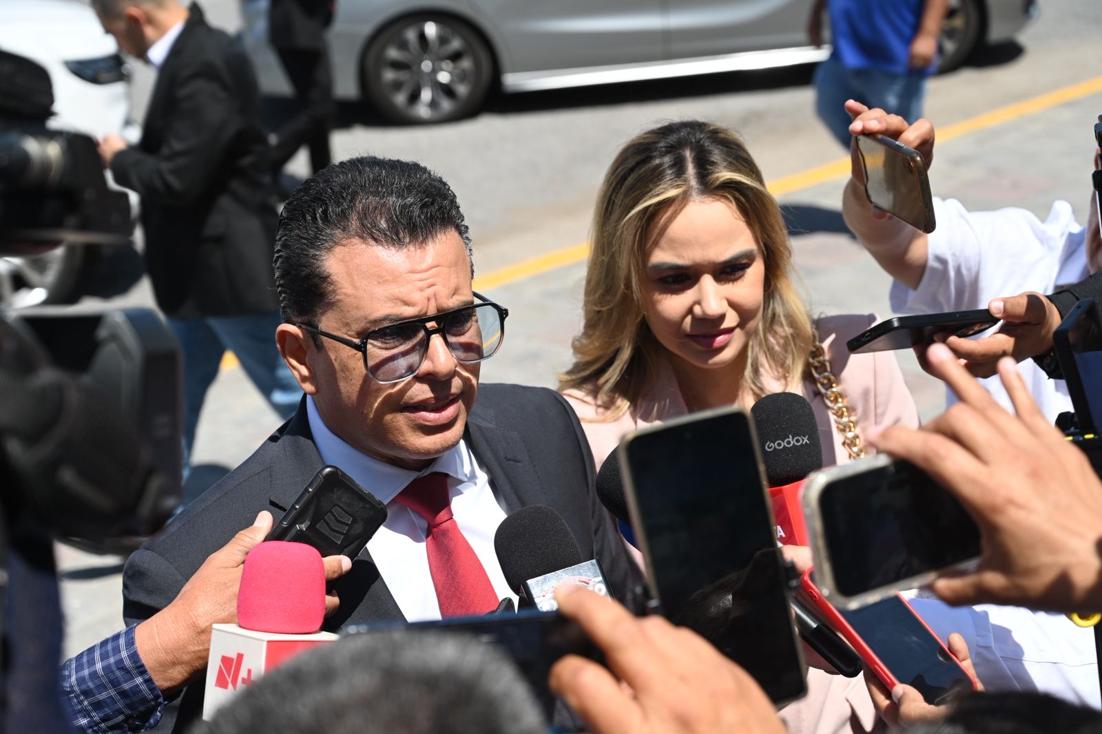 Han sido 4 años de apoyo incondicional para Victoria: Gattás