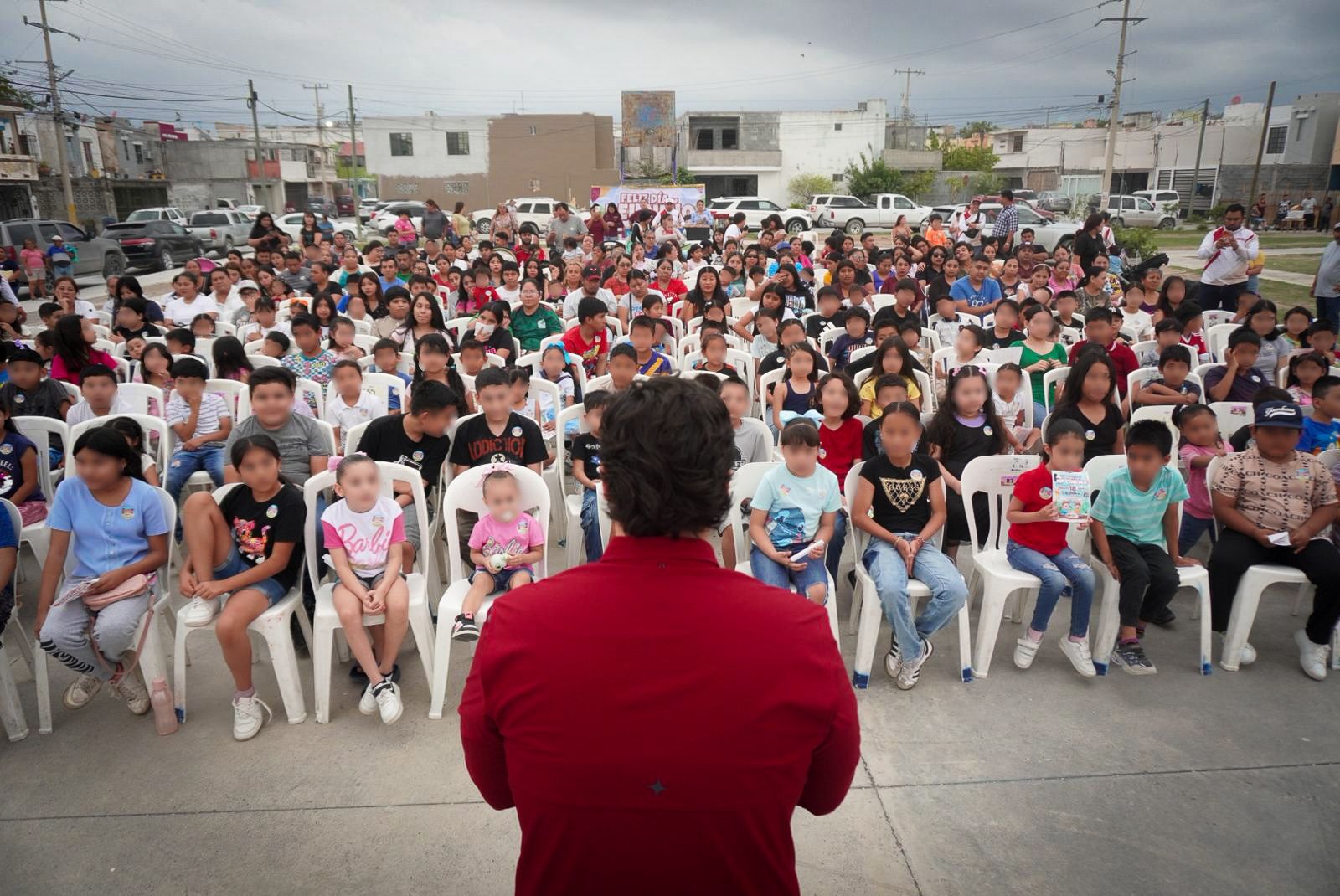 Trabajar en territorio y estar cerca de la gente, compromiso ineludible: Prieto