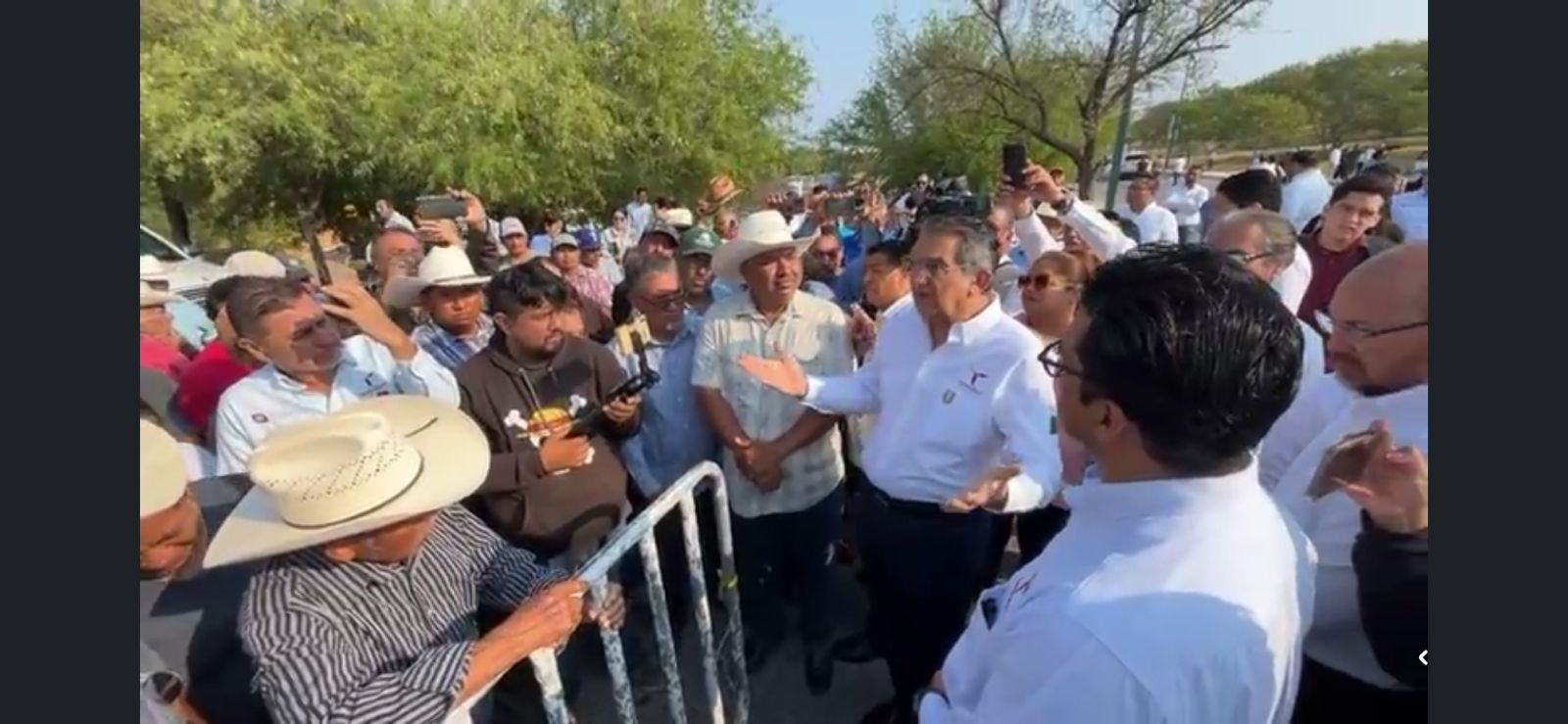 Defenderemos los Derechos de Ejidatarios de Llera...: Américo