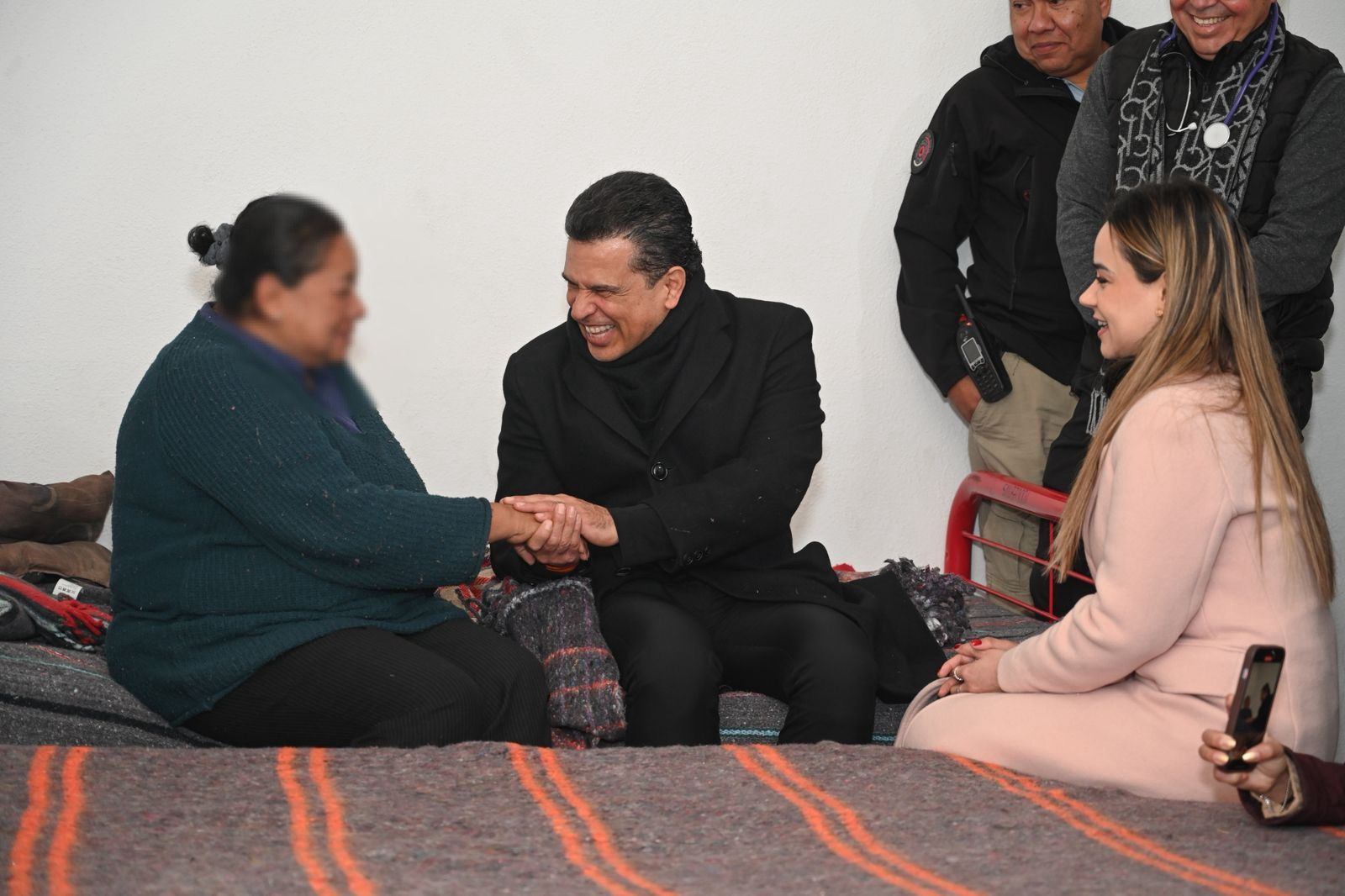 Mientras continúe el frio vamos a seguir ofreciendo refugio a gente sin hogar: Gattás