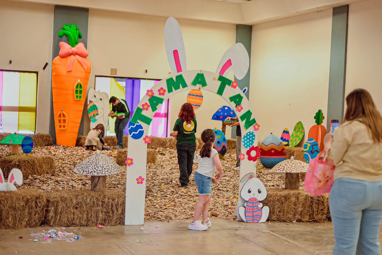 Familias en contacto directo con la naturaleza en Zoo-Tamatán