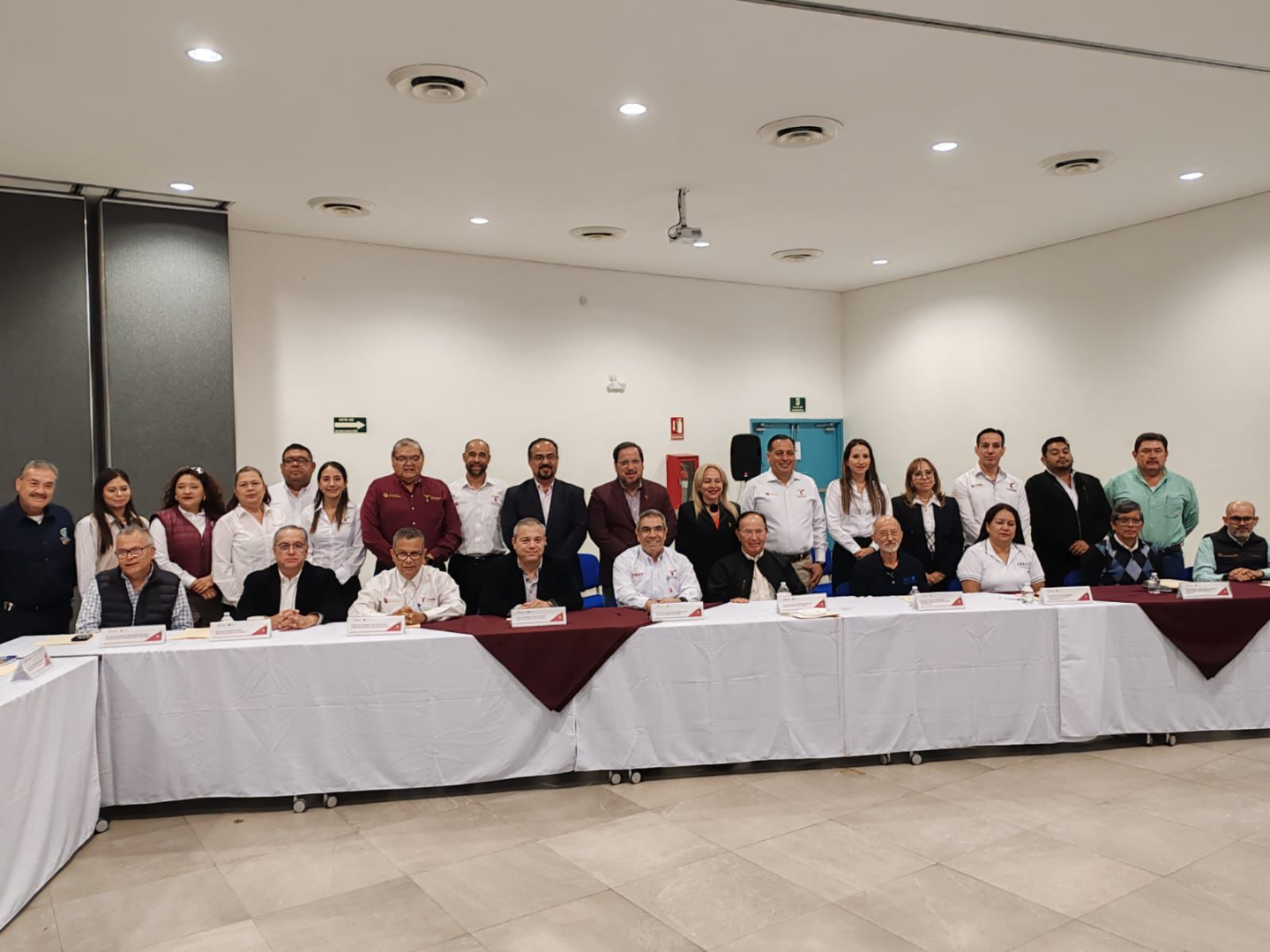 Fortalece SET mayor vinculación y colaboración en Educación Media Superior