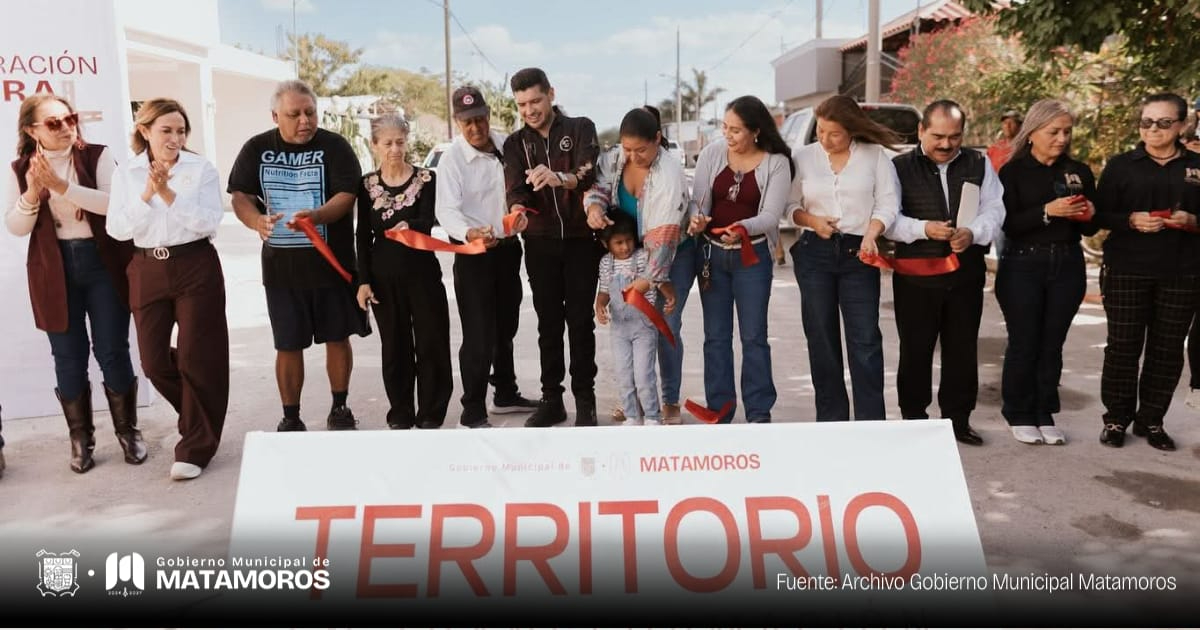 Presidente Municipal inaugura obra de pavimentación en la Colonia Expofiesta Oriente