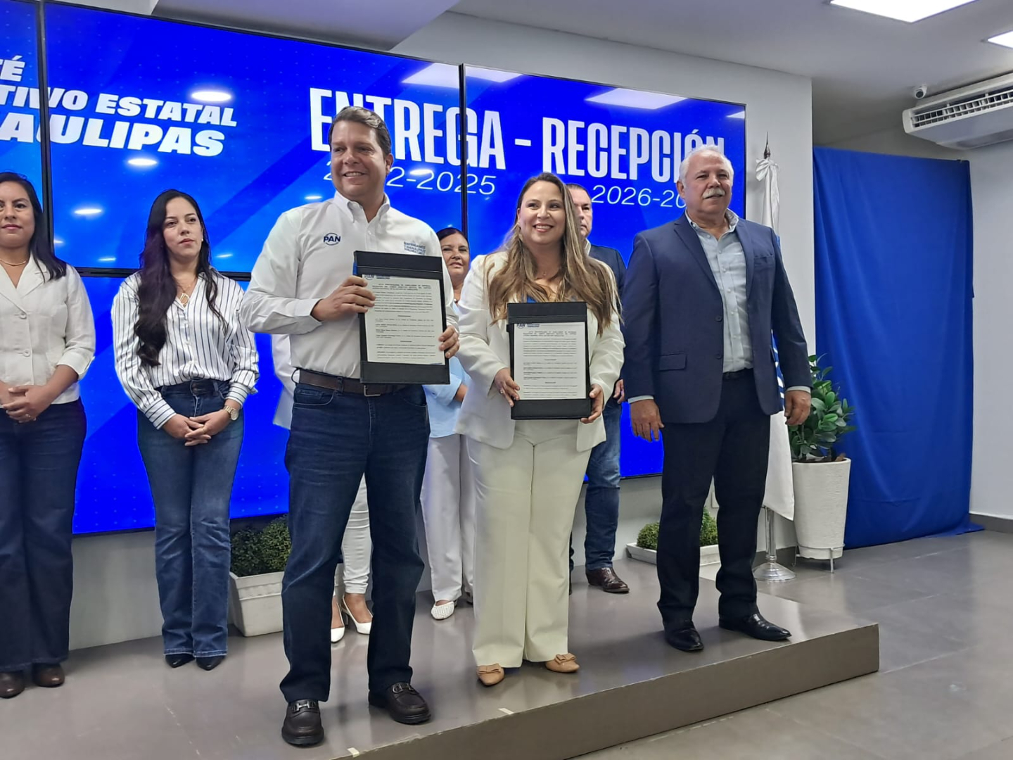 Asume Gloria CDE del PAN: 'No se trata de recuperar el pasado sino de recuperar la confianza...'