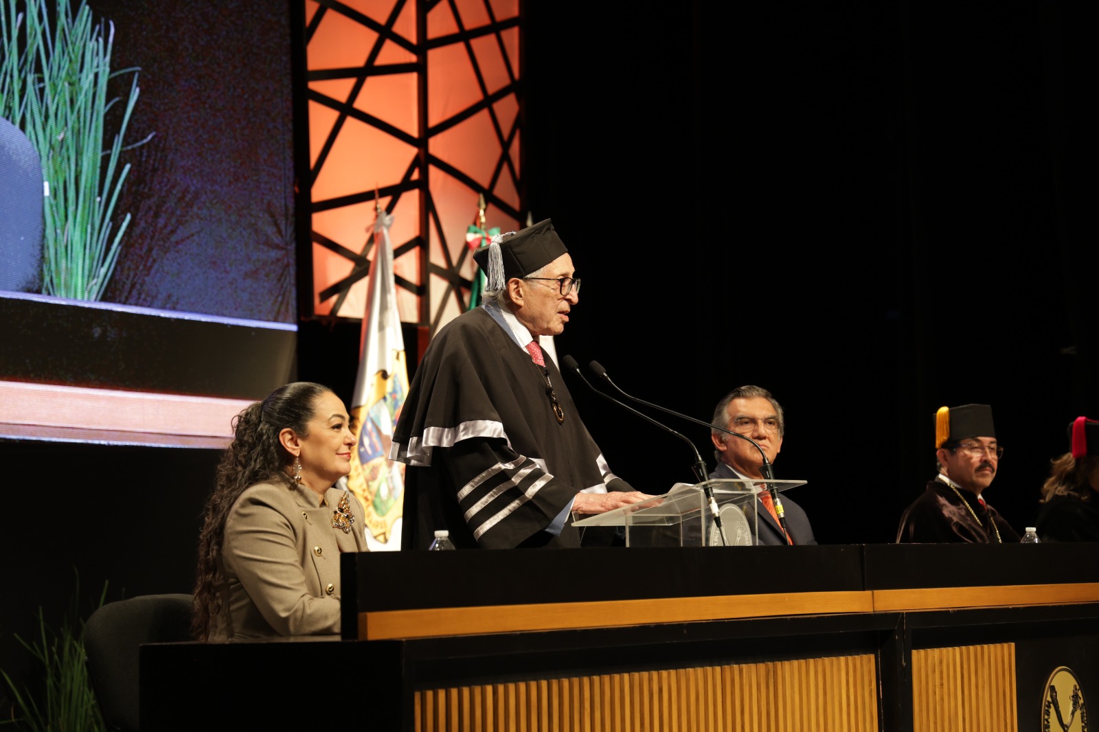 Confiere la UAT Doctorado Honoris Causa al secretario de Salud federal David Kershenobich