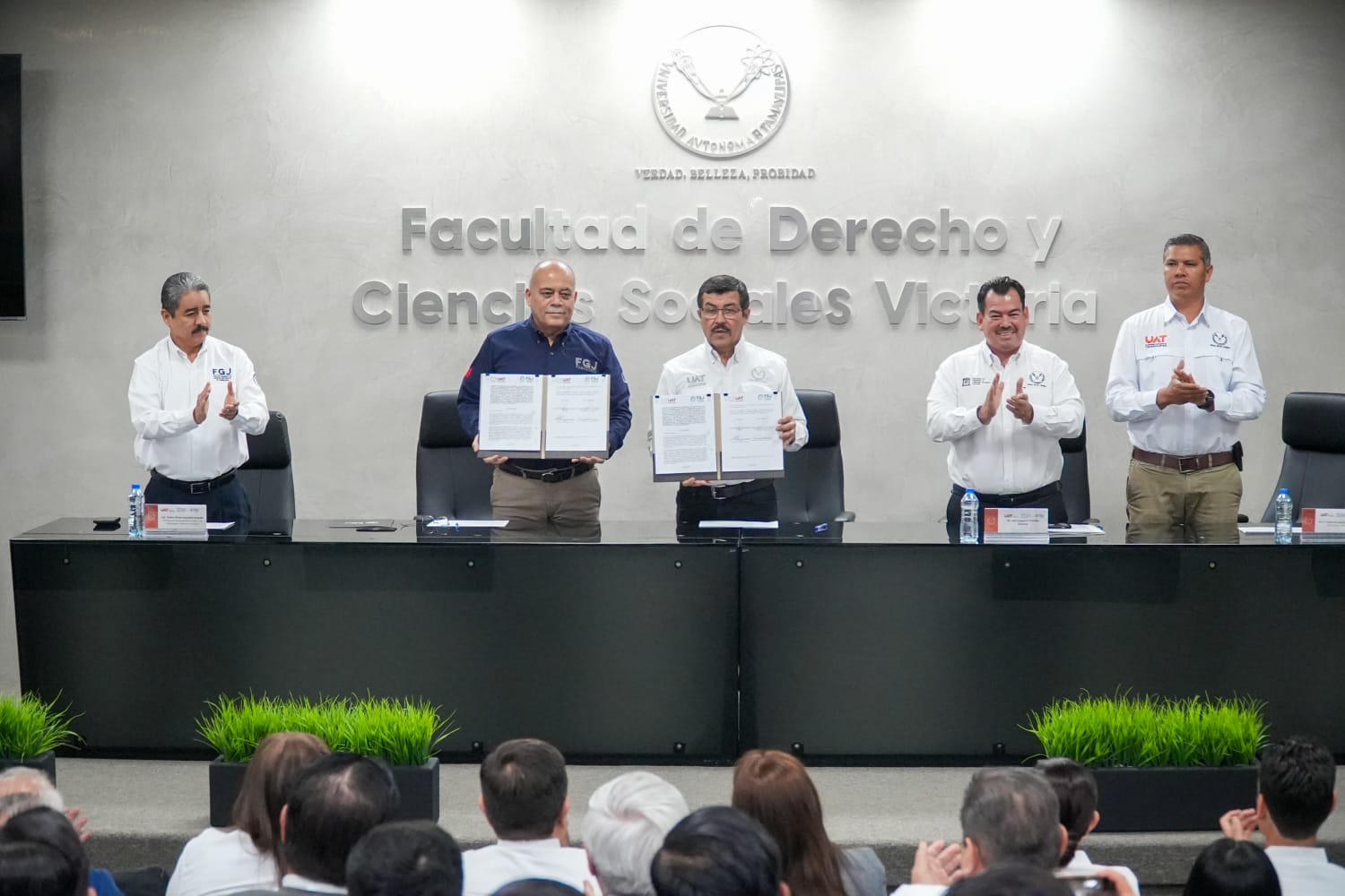 UAT y FGJT suman esfuerzos en favor de la formación jurídica en Tamaulipas