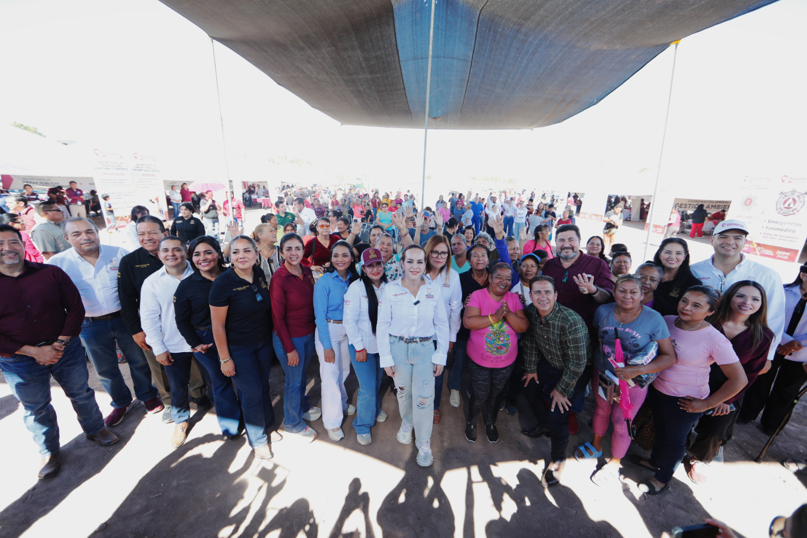 Lleva Alcaldesa Carmen Lilia beneficios  a familias de colonia Naciones Unidas