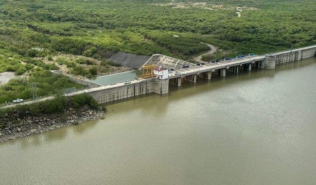 Analizan trasvase de agua de Nuevo León para Tamaulipas