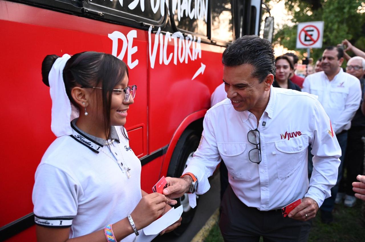 Transporte gratuito a alumnado mejora seguridad de estudiantes: Gattás