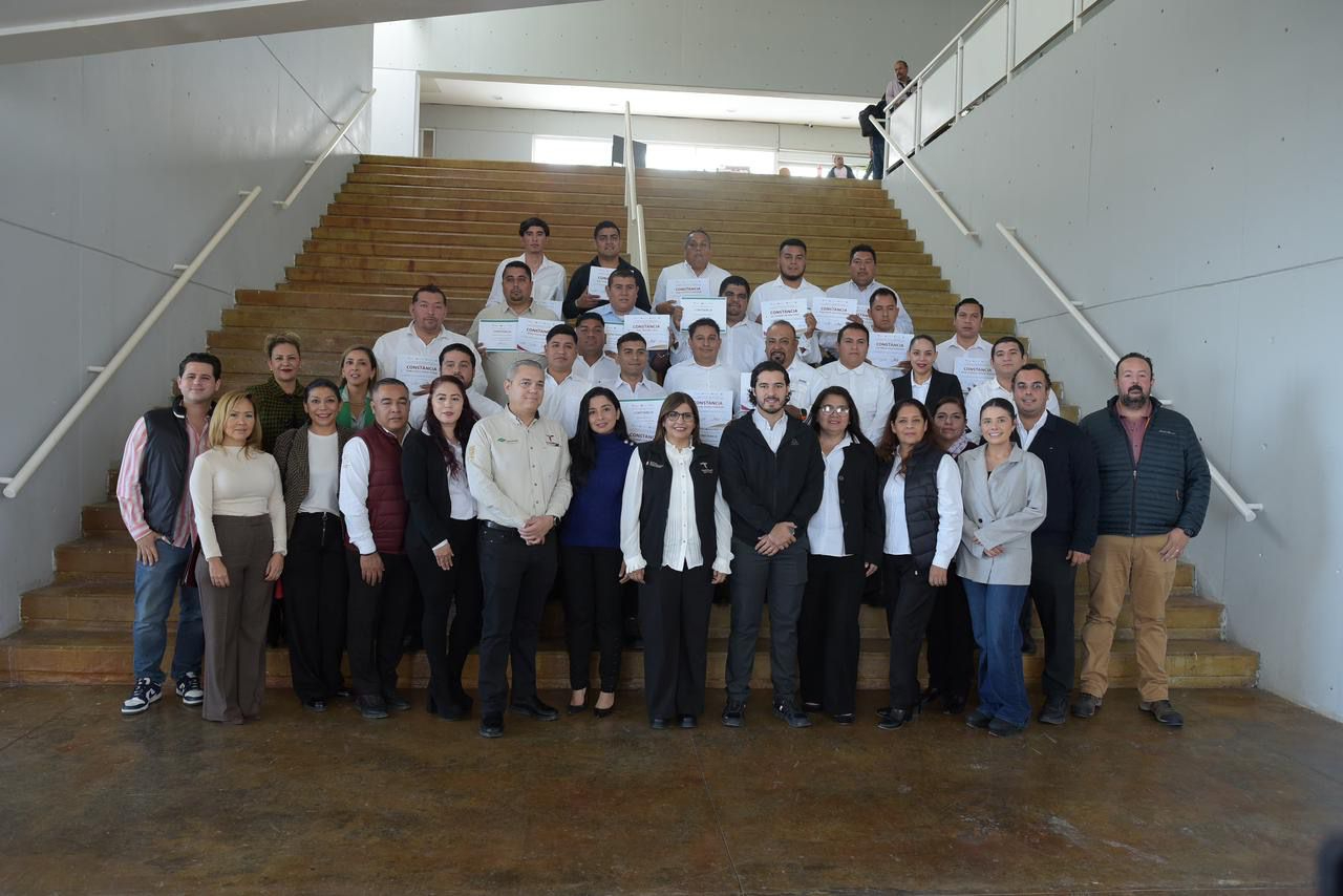 Empleo digno y formación de Capital Humano, compromiso irrenunciable: Illoldi