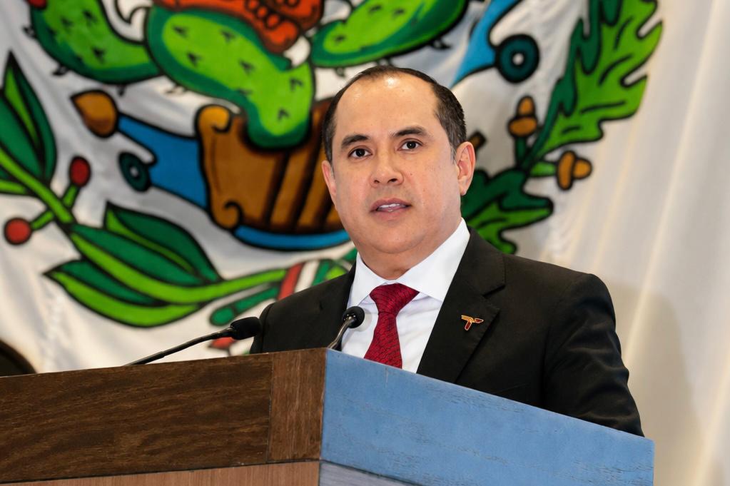 Órden, responsabilidad y honestidad son premisa de política financiera: Ramírez González